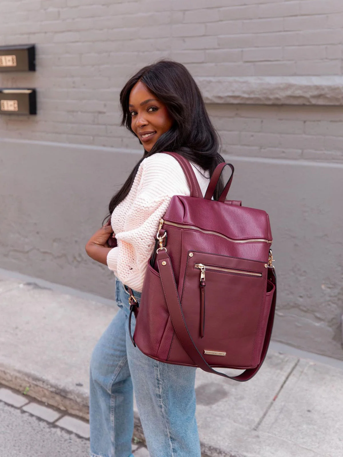 Commuter Backpack Berry - Image 7