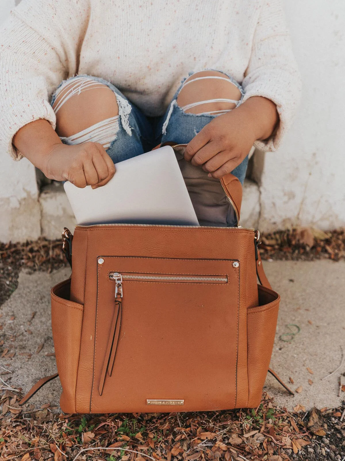 Commuter Backpack Cognac - Image 3