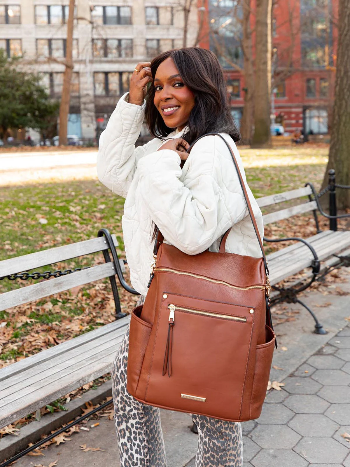 Commuter Backpack chestnut - Image 7