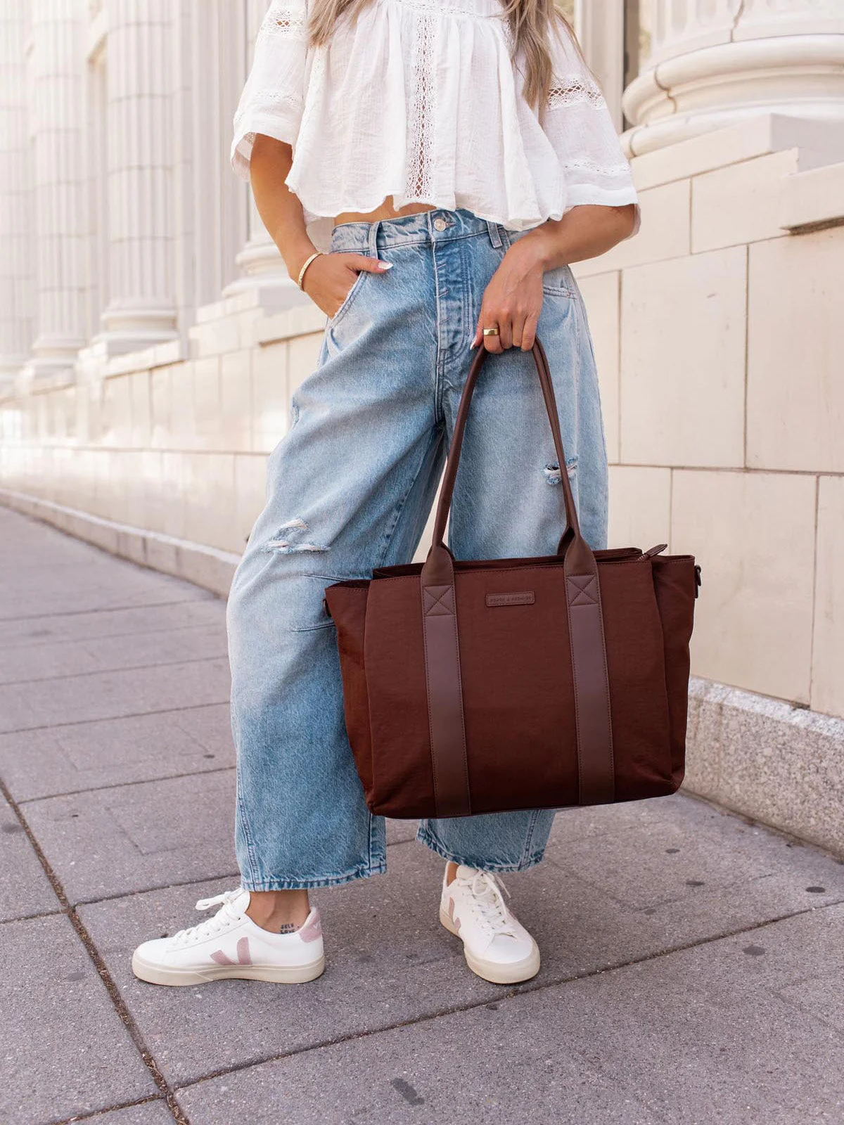 Daily Tote Espresso - Image 6