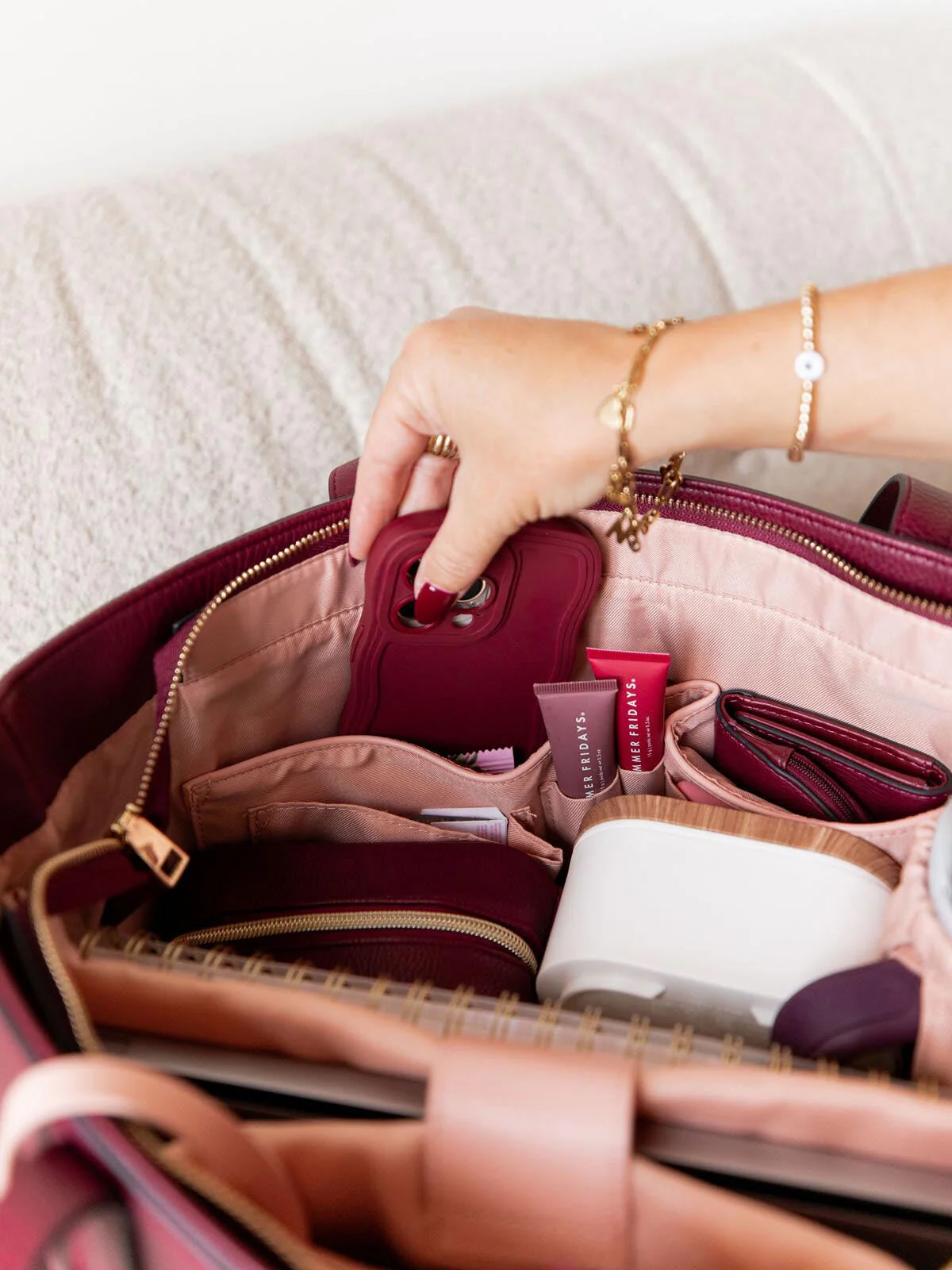 GO-GETTER TOTE berry - Image 18