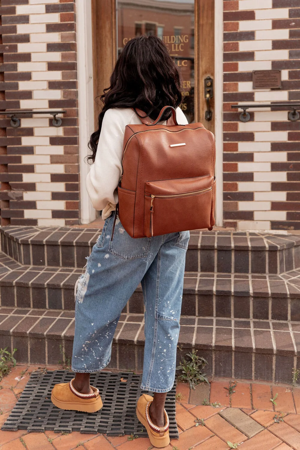 Nomad Backpack Chestnut - Image 17