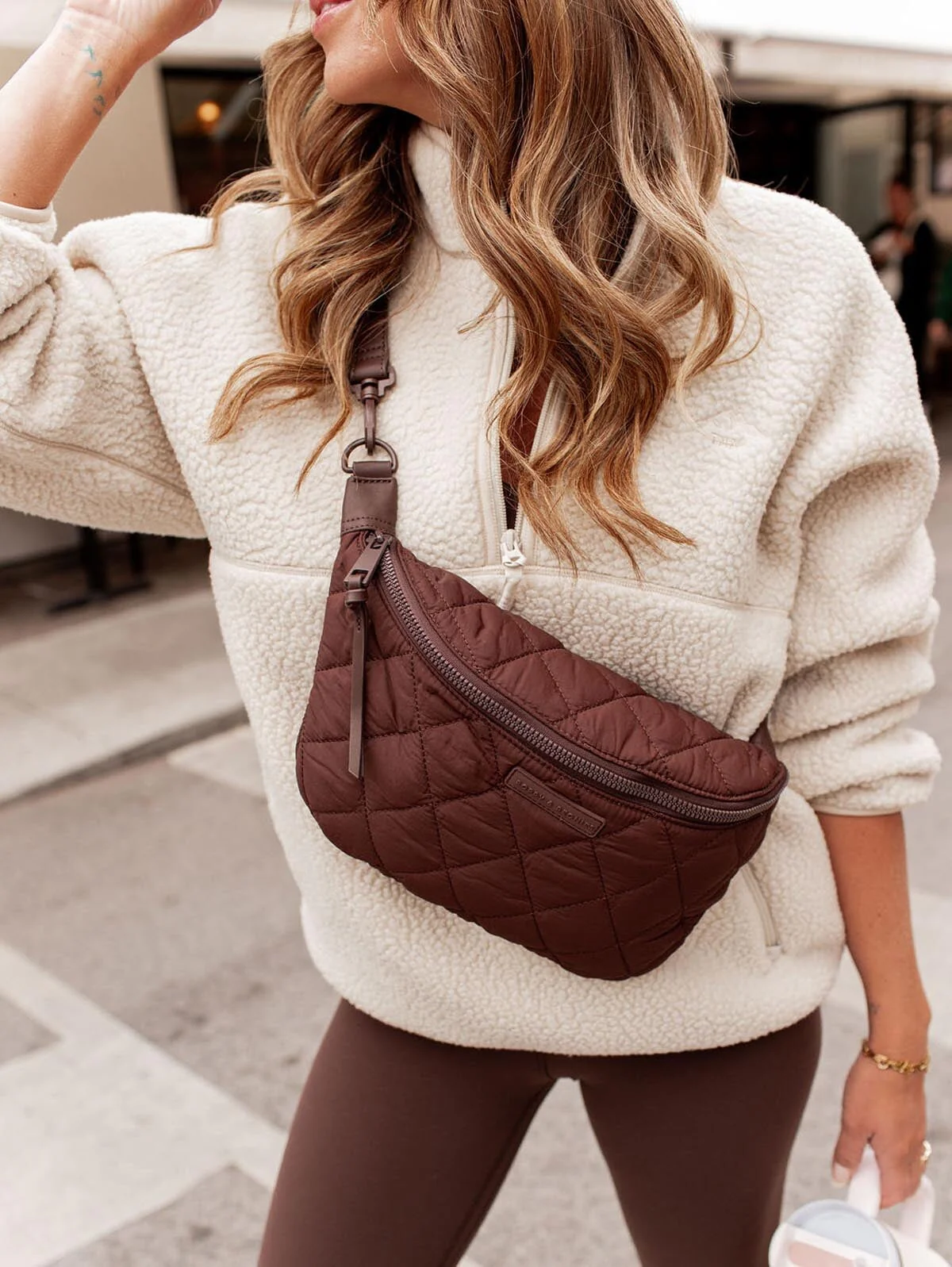 Quilted Large Sidekick Espresso - Image 5