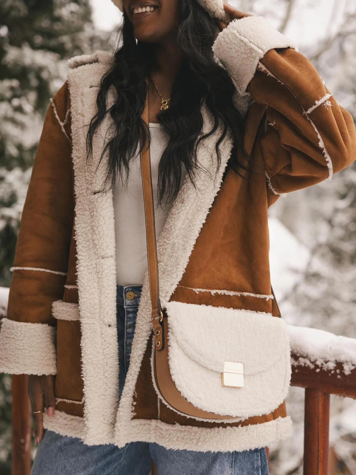 The Icon Crossbody Teddy Faux Fur Cream - Image 6
